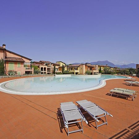 Borgo Del Torchio Apartments By Wonderful Italy Manerba del Garda Eksteriør bilde