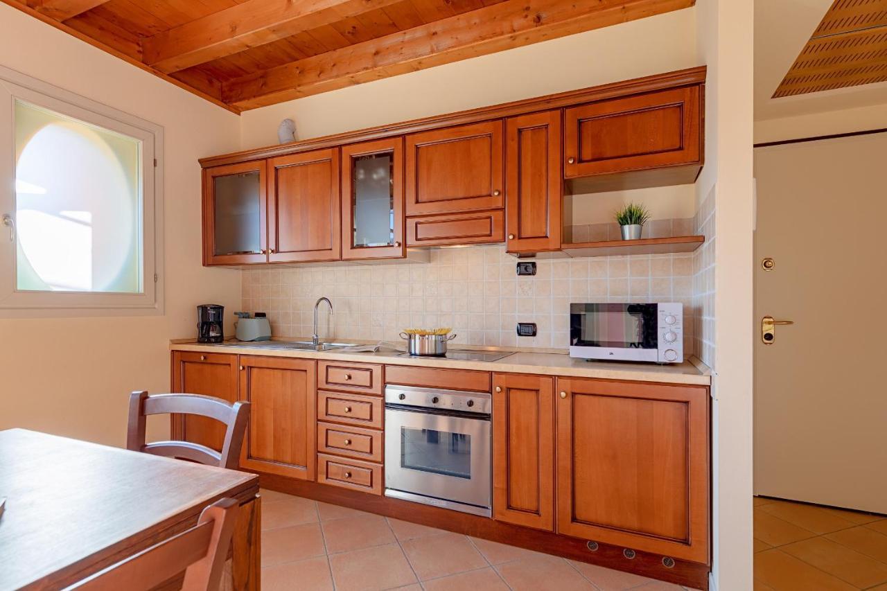 Borgo Del Torchio Apartments By Wonderful Italy Manerba del Garda Eksteriør bilde